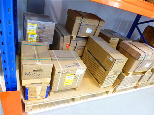 Perkins 4012柴油發(fā)動機(jī)發(fā)電機(jī)12 SE483A