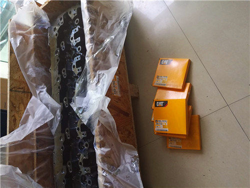 卡特320d缸蓋多少錢