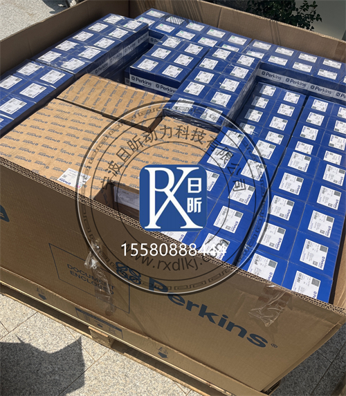 柳工CLG375B3滑移裝載機珀金斯柴油機“養(yǎng)護秘籍”全公開