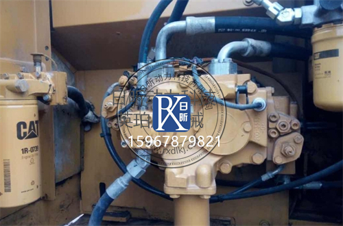 卡特CB-534D壓路機(jī)轉(zhuǎn)向泵：設(shè)備運(yùn)轉(zhuǎn)的“轉(zhuǎn)向大腦”3787718/3082054