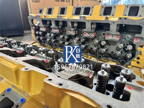 卡特C32發動機的“心臟密碼”：357-7396與357-7398缸蓋總成探秘